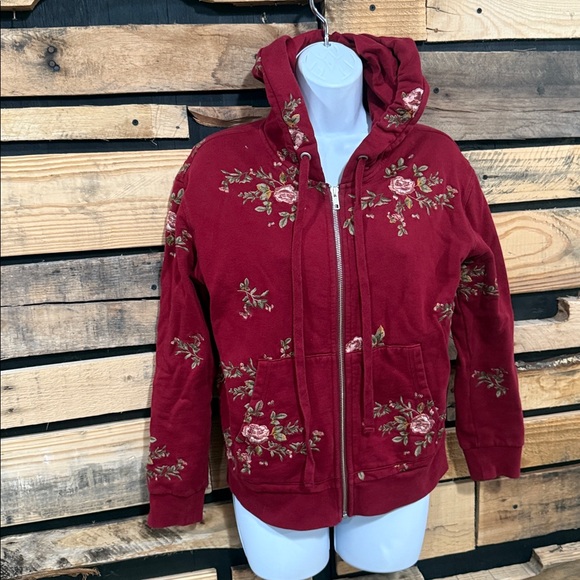 Driftwood Teddy Hoodie Size XS
Floral Embroidered Boho Maroon Hood
Sweatshirt‎ - Picture 3 of 8